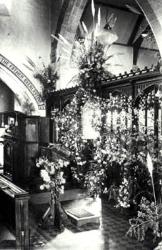 Z50-107-34 church interior